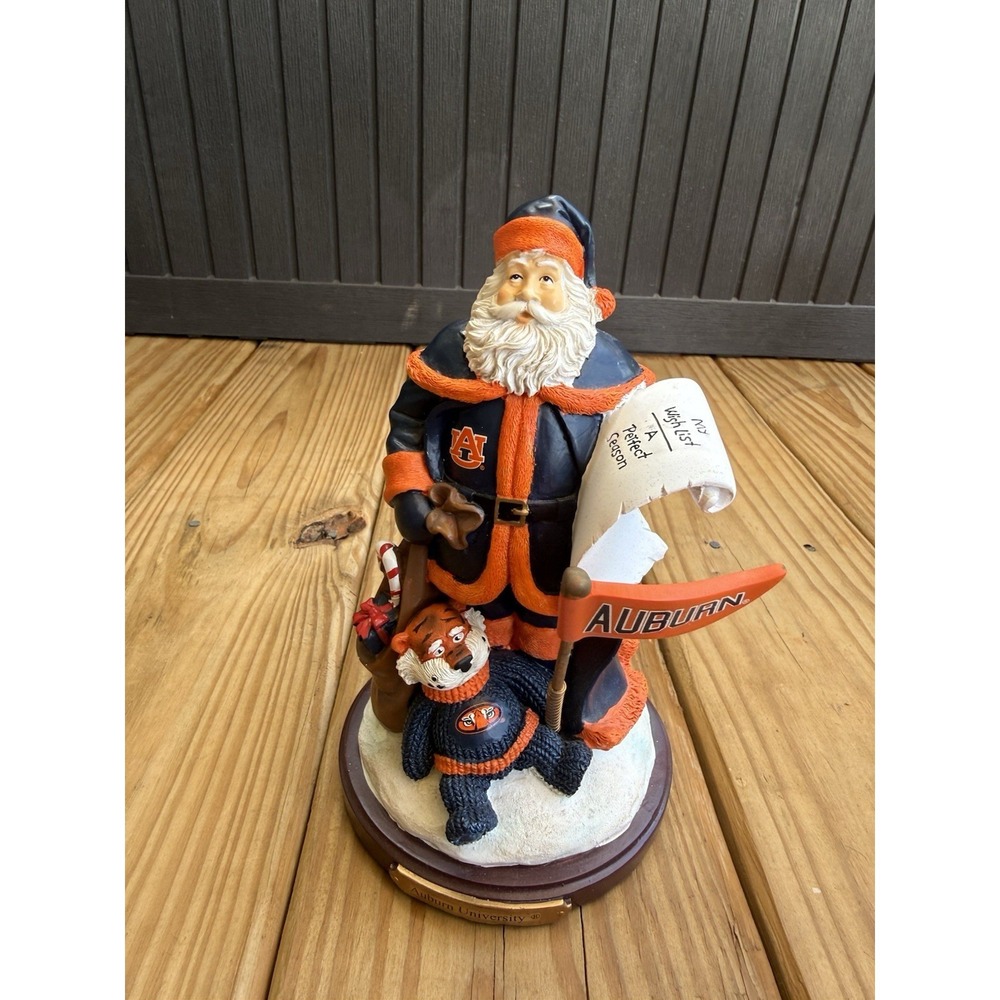 The Memory Company Perfect Season Santa Auburn University Limited Edition Figure